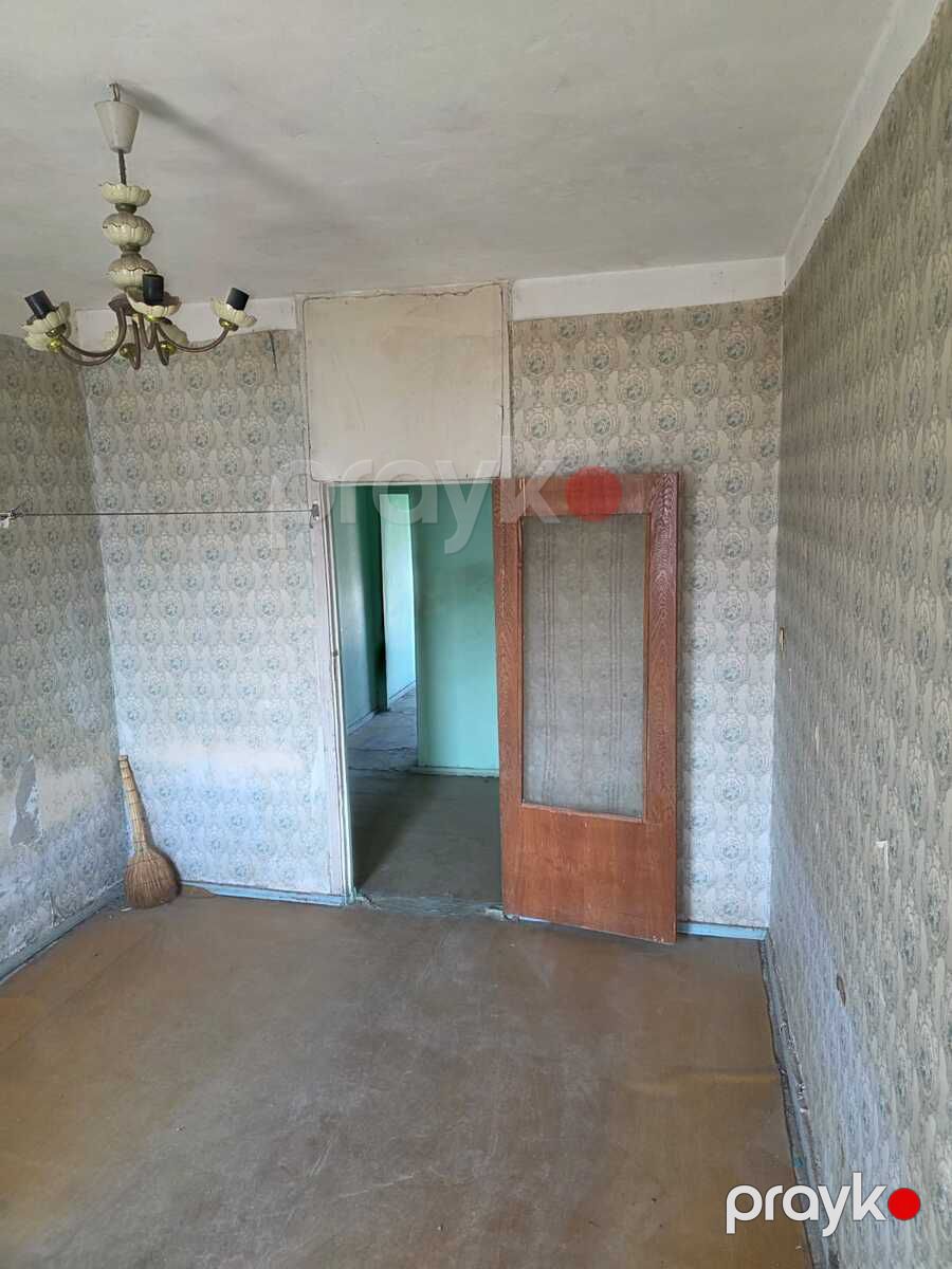 Satılır 4 otaqlı köhnə tikili 100 m² — Mənzil, Bakı (2)