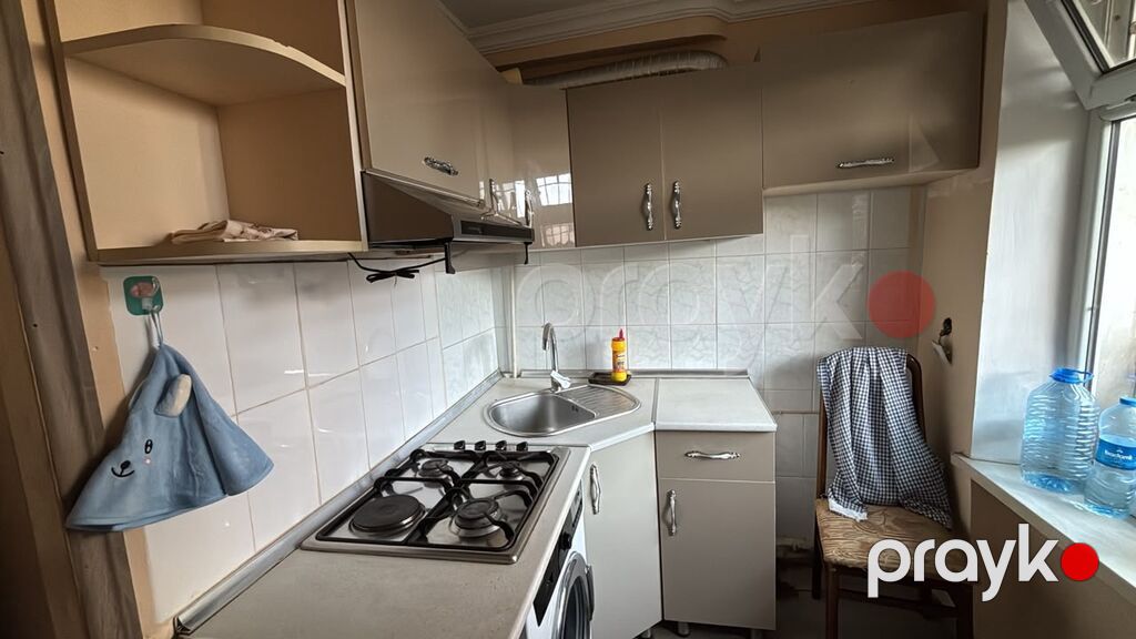 2 otaqli menzil telebe xanim axtarilir 3 nefer qalir 1 axtarilir gelen — Mənzil, Mehdiabad (3)