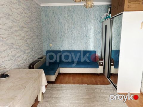 Satılır 2 otaqlı köhnə tikili 57 m² — Bakı