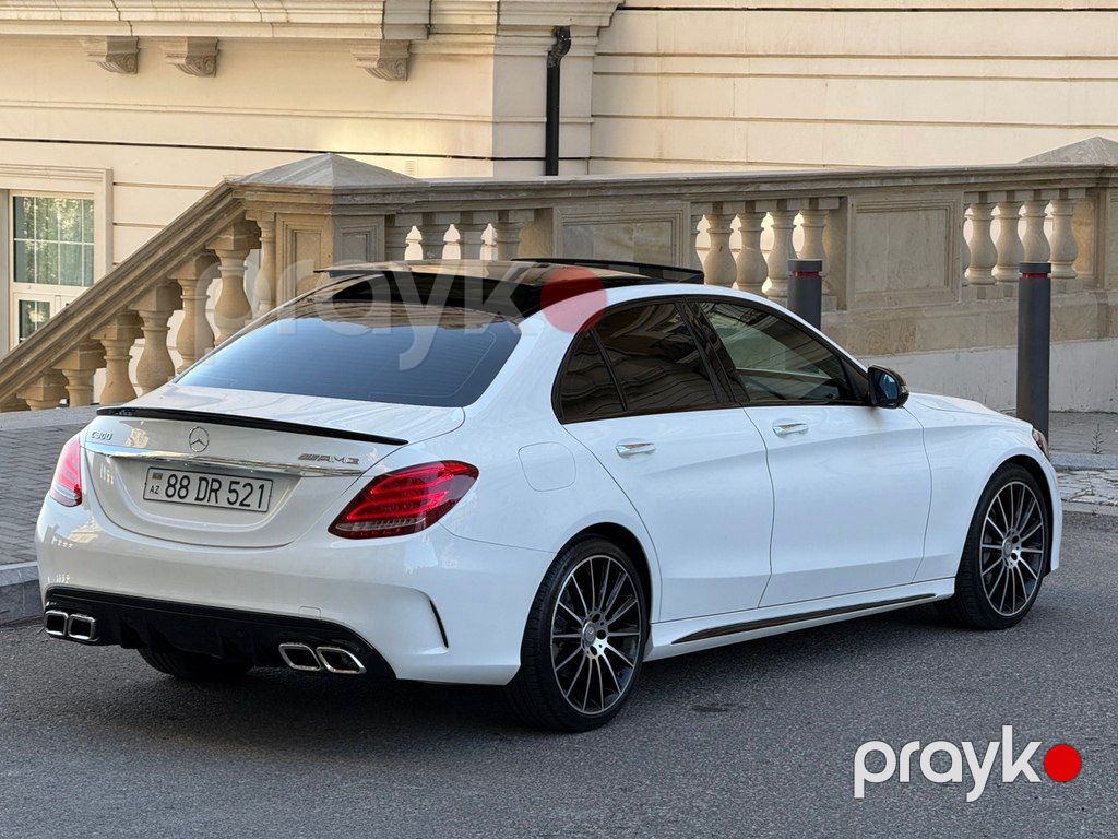 Mercedes C 300, 2.0 L, 2017 il, 104 000 km — Avtomobillər, Bakı (7)