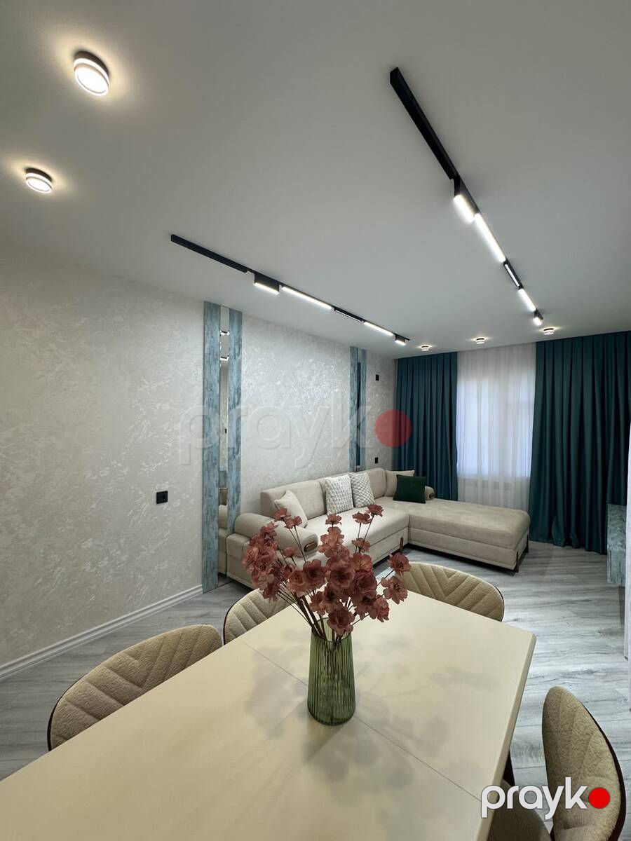 Satılır 2 otaqlı köhnə tikili 60 m² — Mənzil, Bakı (2)