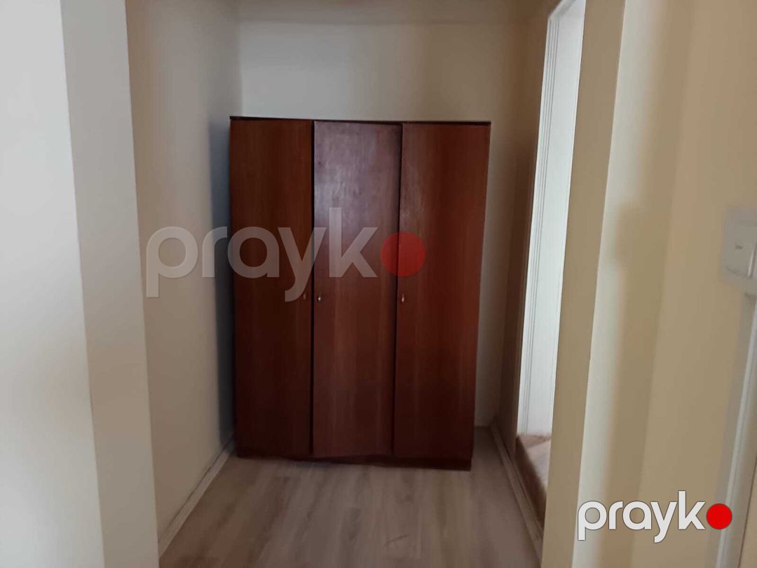 İcarəyə verilir 1 otaqlı köhnə tikili 40 m² — Mənzil, Bakı (9)