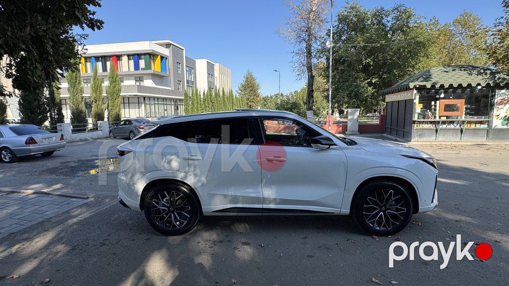 Changan Uni-Z, 1.5 L, 18.4 kWh, 2025 il, 14 970 km — Avtomobillər, Bərdə (3)