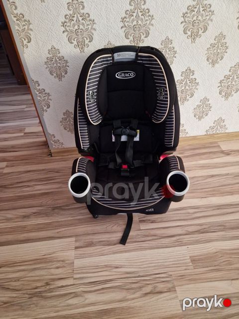 Avtomobil oturacağı Graco İzofix — Bakı