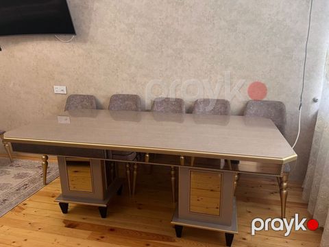 Stol Stul satıllr qiyməti 450 manat Cehizlik alınıb 2 3 dəfə istifadə — Mehdiabad