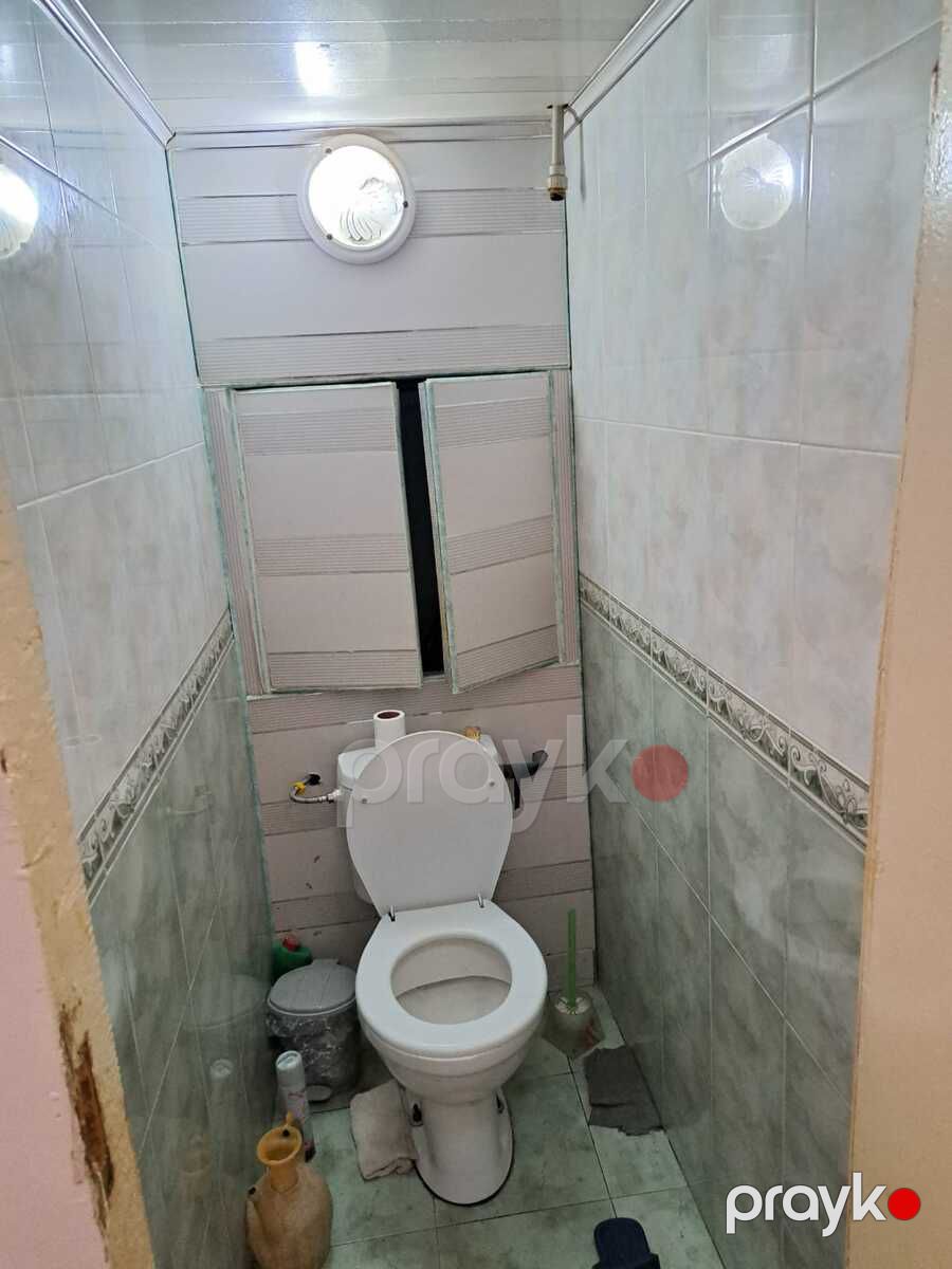 Satılır 2 otaqlı köhnə tikili 60 m² — Mənzil, Bakı (7)