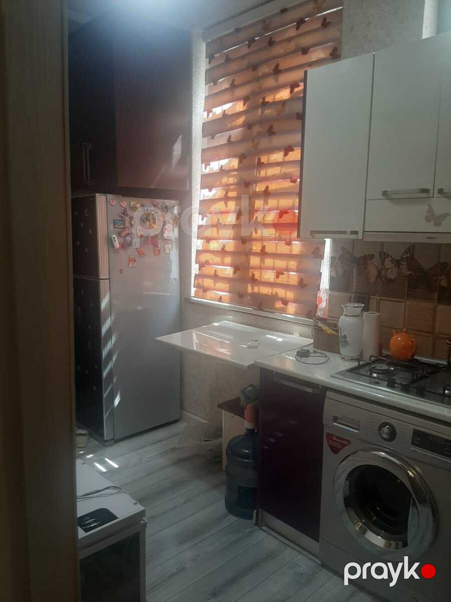 Satılır 2 otaqlı köhnə tikili 45 m² — Mənzil, Bakı (7)