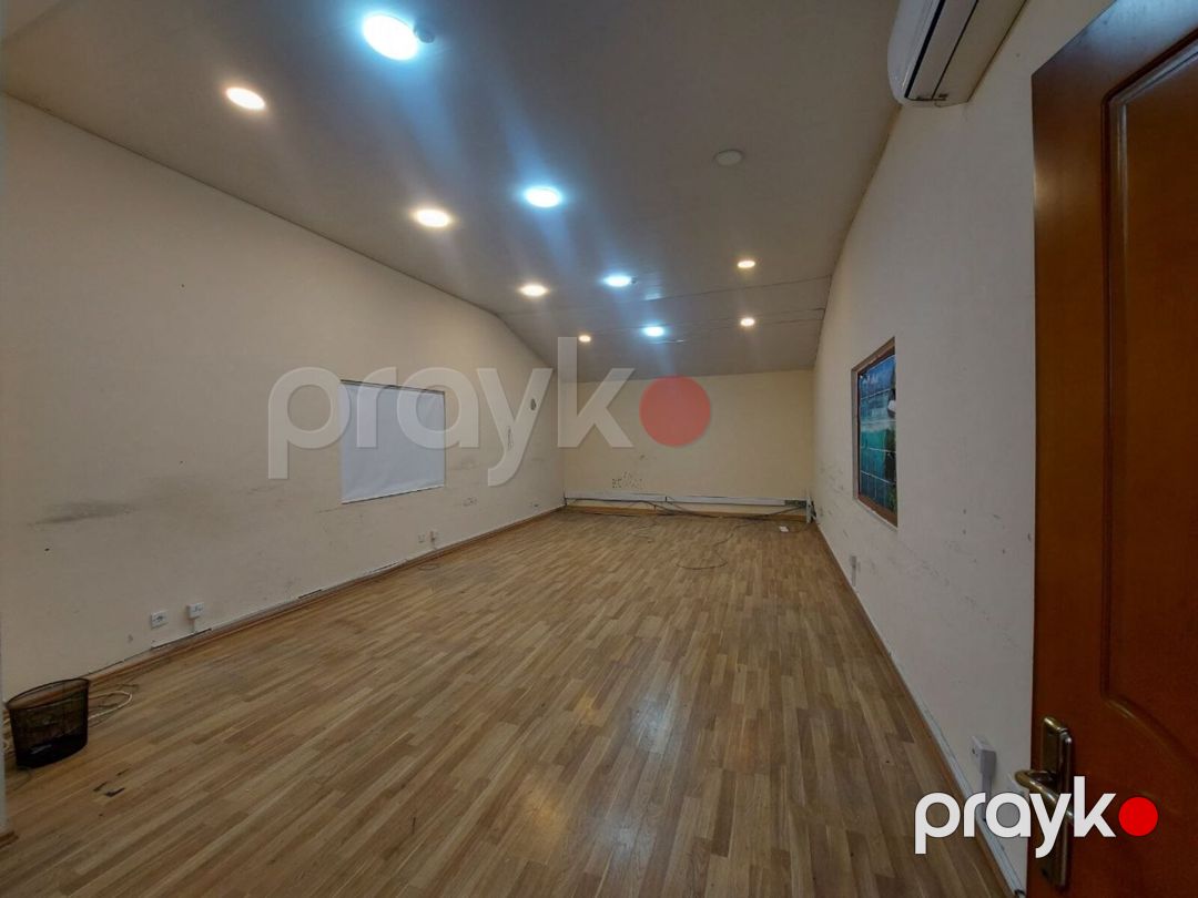 Satılır obyekt 1085 m² — Əmlak, Bakı (8)