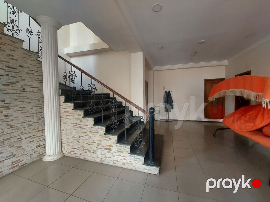 Satılır obyekt 1085 m² — Əmlak, Bakı (10)