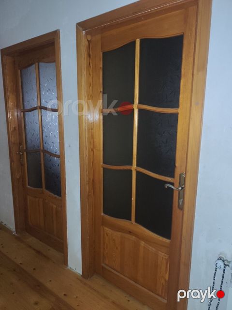 Qapılar — Bakı