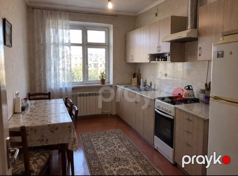 İcarəyə verilir 3 otaqlı köhnə tikili 90 m² — Bakı