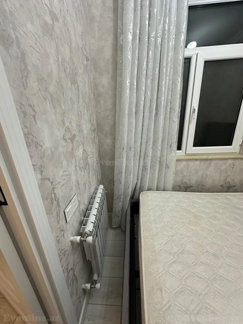 Satılır 2 otaqlı Mənzil Köhnə tikili 30 m² Bakı, Nəsimi r., Memar Əcəmi m., 4-cü mikrorayon — Mənzil, Bakı (5)