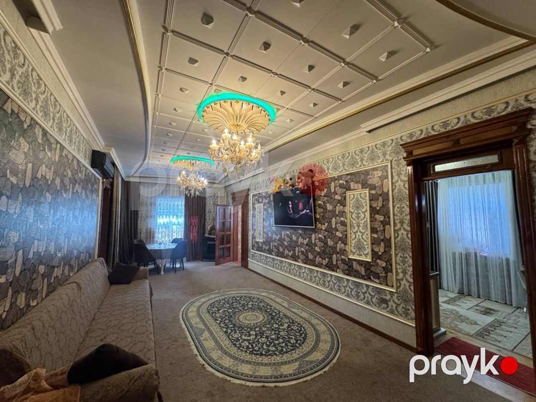 Satılır 5 otaqlı həyət evi/bağ evi 350 m² — Ev, villa, Bakı (6)