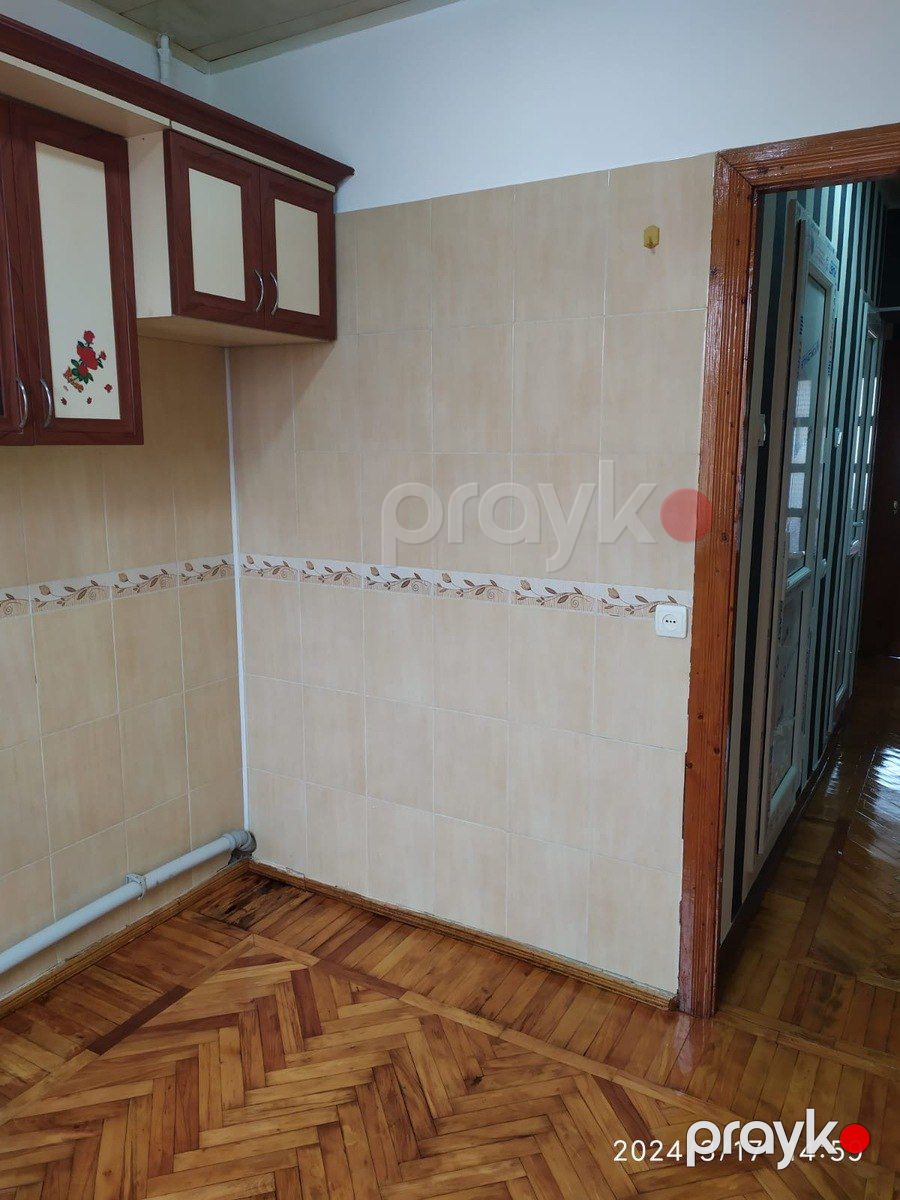 Satılır 3 otaqlı köhnə tikili 75 m² — Mənzil, Bakı (9)