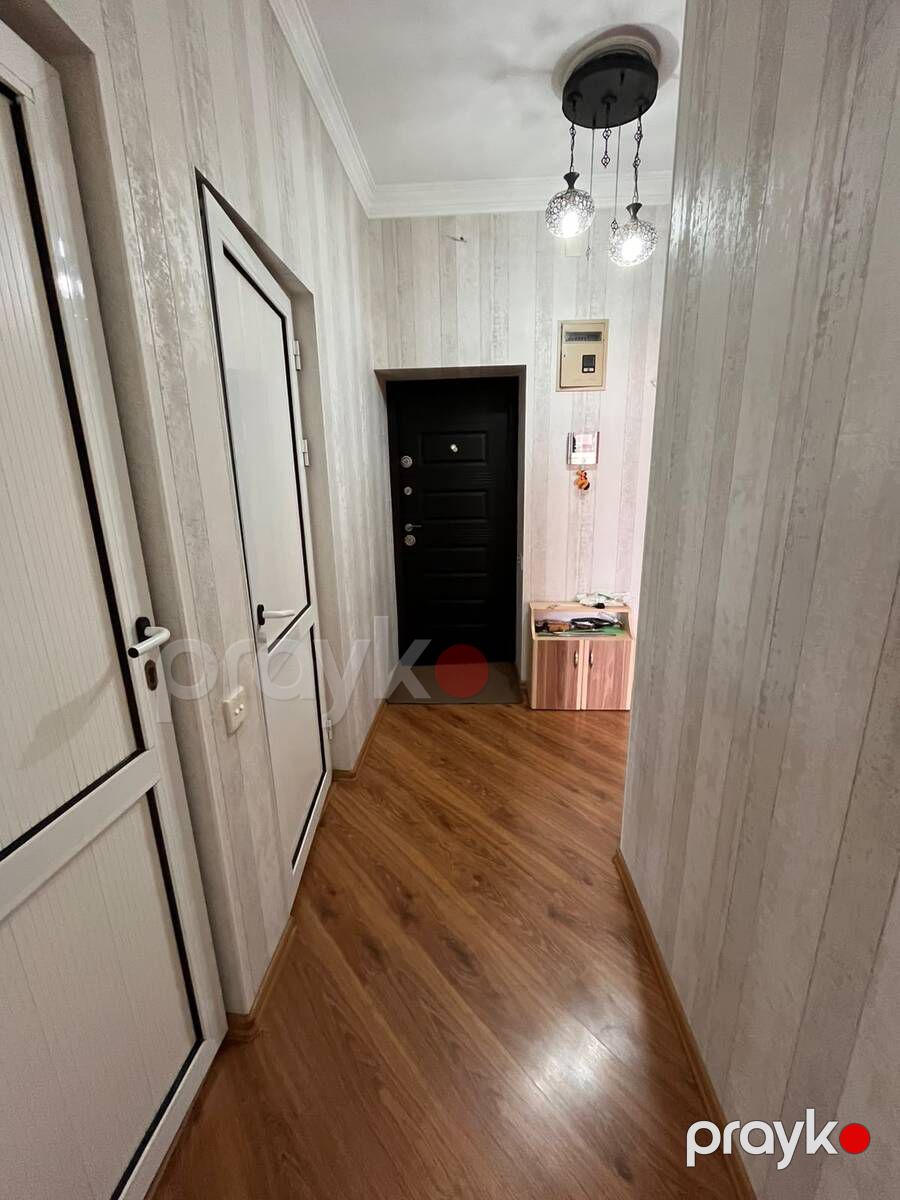Satılır 2 otaqlı köhnə tikili 61 m² — Mənzil, Bakı (9)