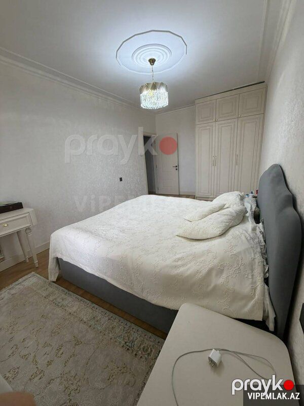 Nizami rayonunda 4 otaqlı Köhnə tikili Satılır, 120 m² — Mənzil, Bakı (2)