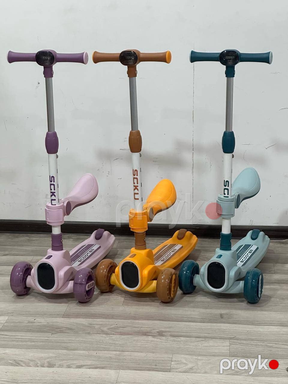 Uşaqlar üçün skuter Vıpsco 3 təkər, LED işıqlı, qatlanan, hündürlüyü tənzimlənən, 3+ yaş, mavi — Mallar, Bakı (2)