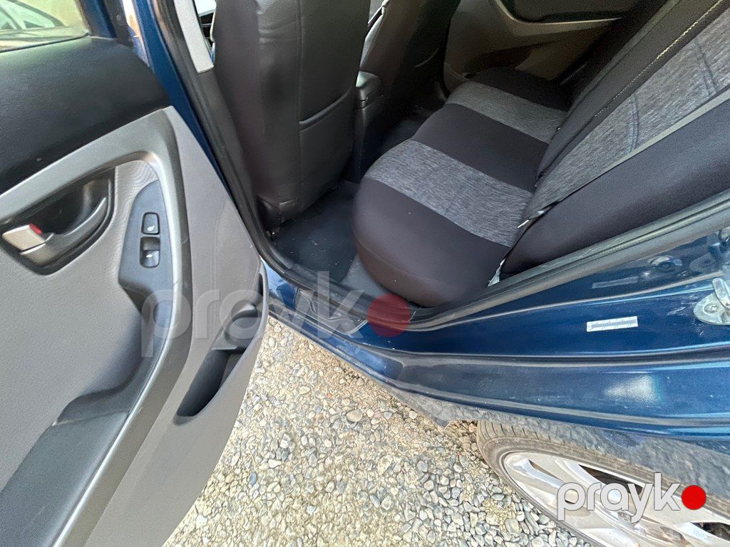 Hyundai Elantra, 1.8 L, 2013 il, 300 947 km — Avtomobillər, Bakı (8)