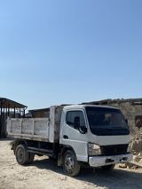 Tullantı, zibil və söküntülərin daşınması xidməti Ev, bina, ofis — Trucks