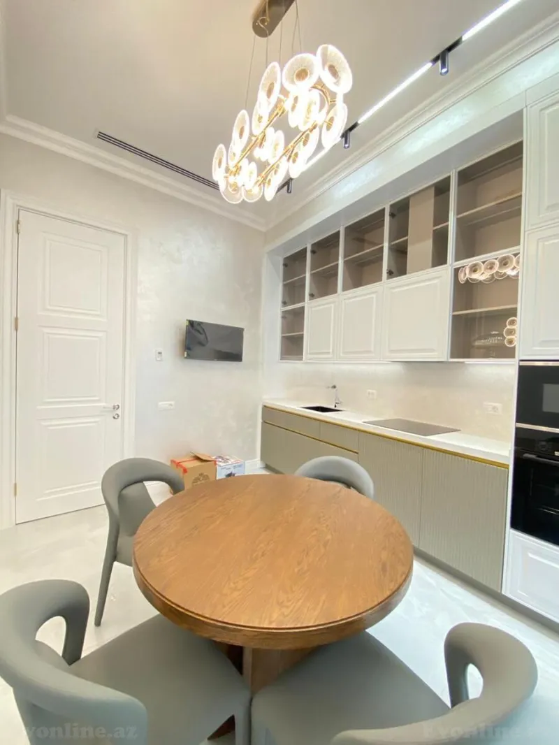 Kirayə verilir 3 otaqlı Mənzil Yeni tikili 150 m² Bakı, Xətai r., Ağ şəhər — Mənzil, Bakı (8)