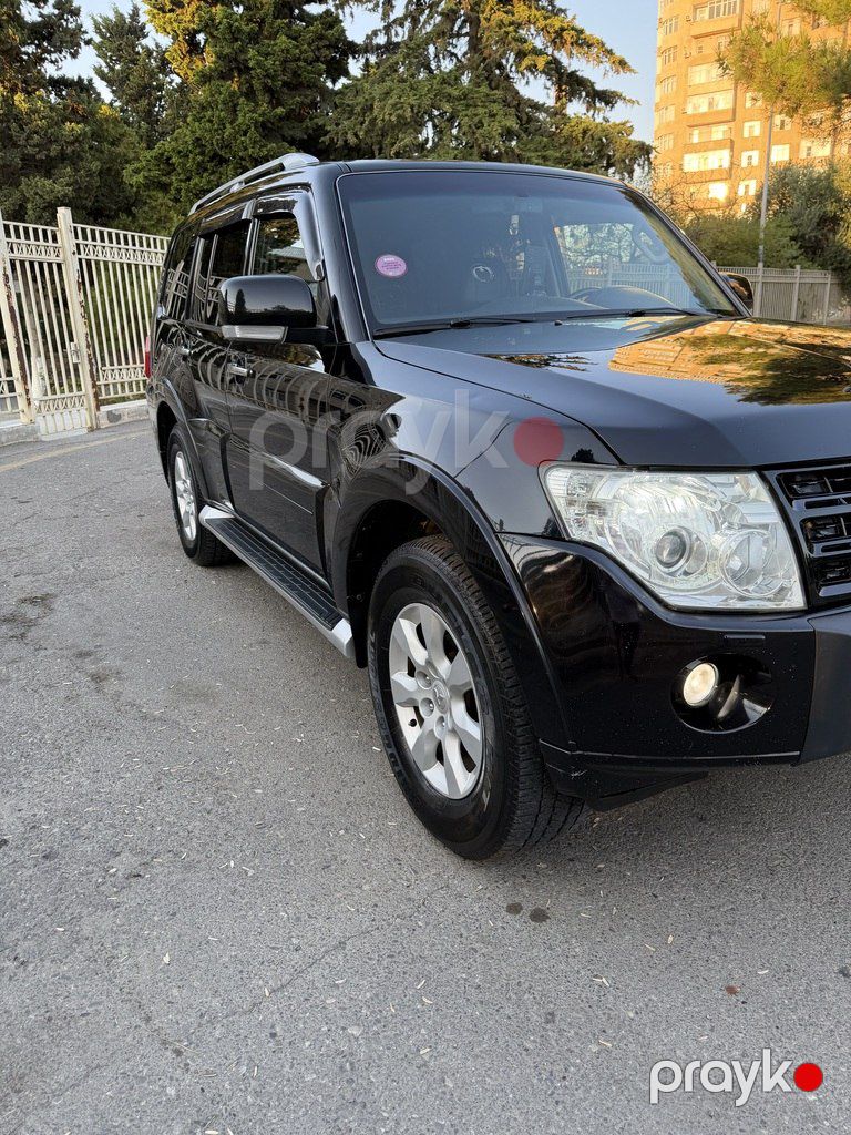 Mitsubishi Pajero, 3.5 L, 2011 il, 228 000 km — Avtomobillər, Bakı (10)