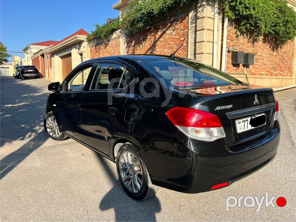 Mitsubishi Attrage, 1.2 L, 2015 il, 129 000 km — Avtomobillər, Bakı (3)