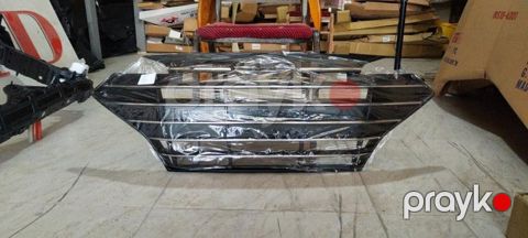 "Hyundai Elantra 2019" radiator barmaqlığı — Bakı