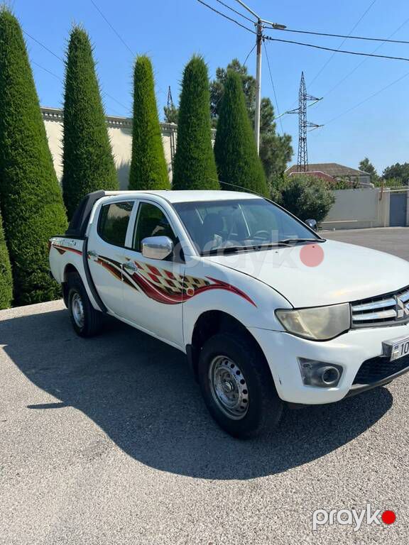 Mitsubishi L200, 2.5 L, 2011 il, 430 000 km — Avtomobillər, Bakı (2)