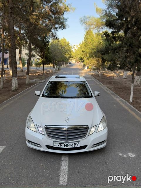 Mercedes E 200, 2.1 L, 2011 il, 263 000 km — Sumqayıt