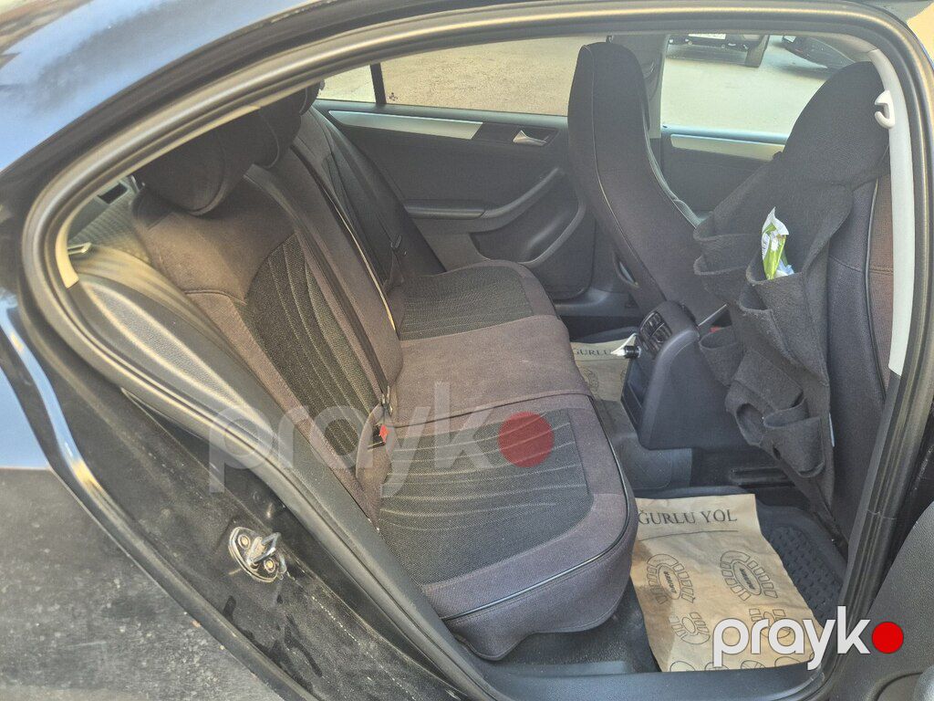 Volkswagen Jetta, 2.0 L, 2014 il, 497 000 km — Avtomobillər, Bakı (8)