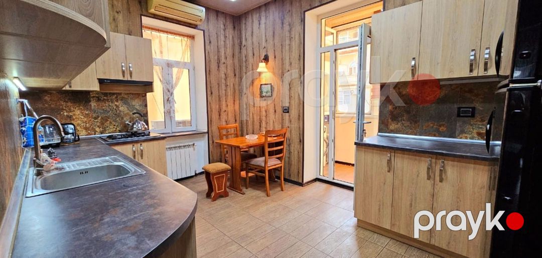 İcarəyə verilir 4 otaqlı köhnə tikili 150 m² — Mənzil, Bakı (4)