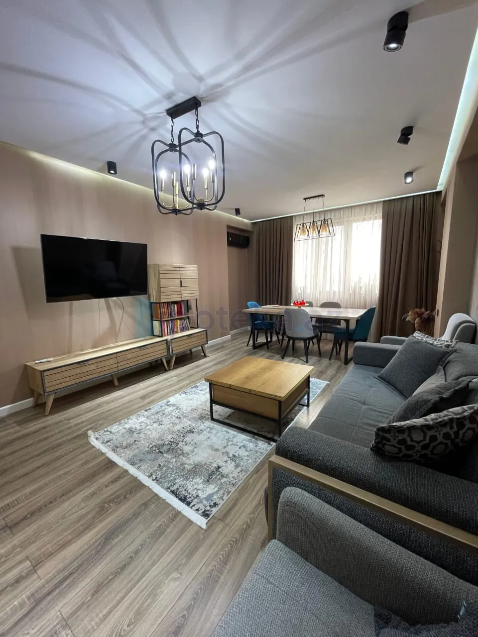 Satılır: 3 Otaq, Yeni tikili, Suraxanı r., Yeni Günəşli q., 131.00 m² — Bakı