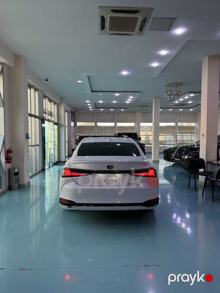 Lexus ES 300h, 2.5 L, 1.3 kWh, 2023 il, 31 000 km — Avtomobillər, Bakı (2)