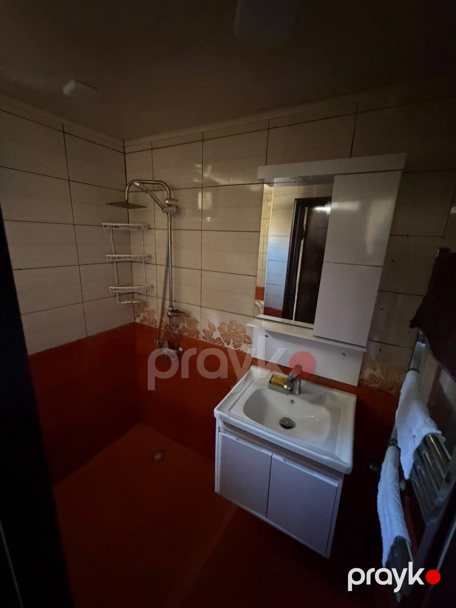 İcarəyə verilir 2 otaqlı köhnə tikili 65 m² — Mənzil, Bakı (9)