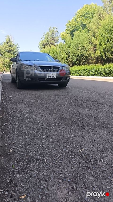 Hyundai Sonata: 3.3 l 2005 il Sedan — Bərdə