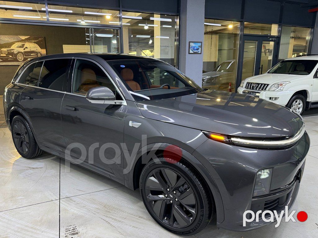 Li Auto L7, 1.5 L, 44.5 kWh, 2025 il, 4 200 km — Avtomobillər, Bakı (4)