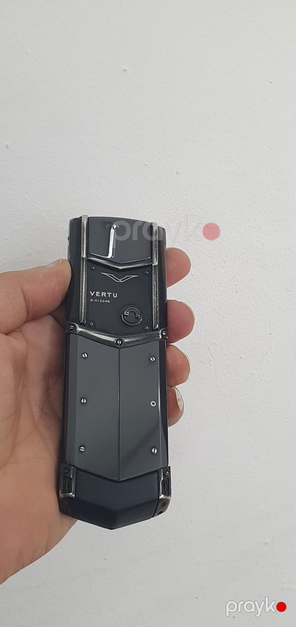 Vertu 4 GB, rəng - Qara, Düyməli — Vertu, Bakı (3)