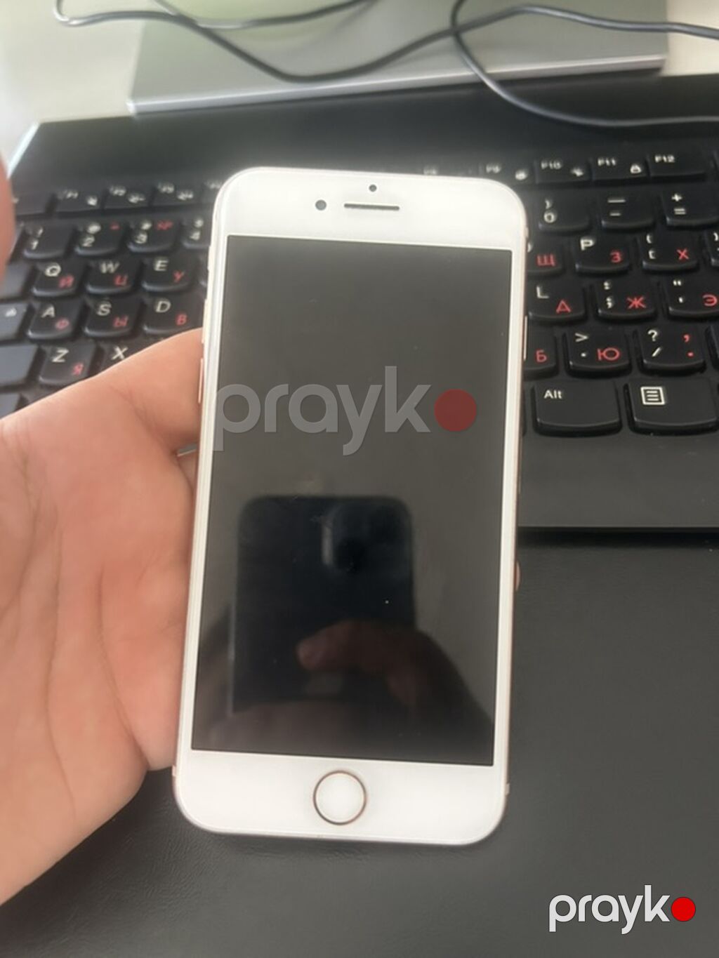 IPhone 8, Qızılı, Barmaq izi — Apple iPhone, Xırdalan (2)