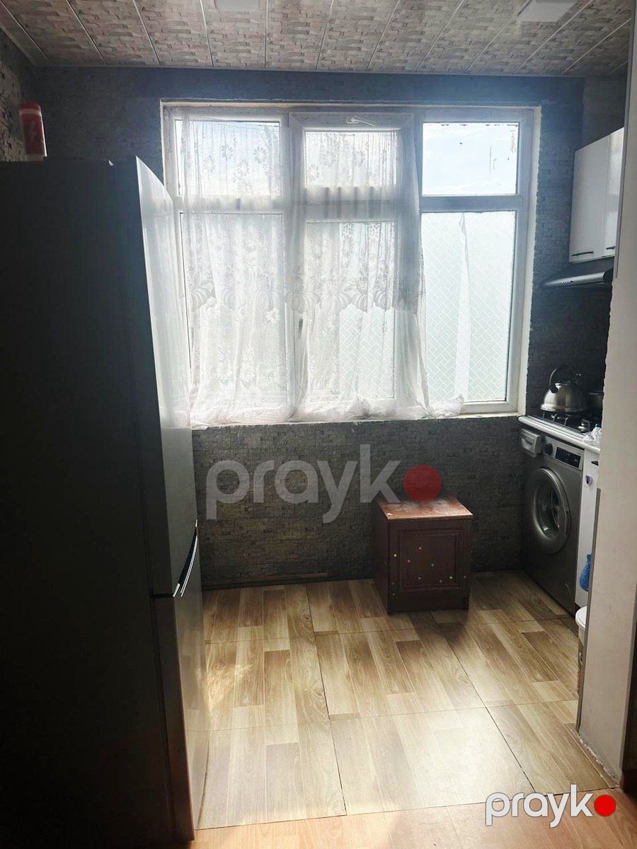 Satılır 2 otaqlı köhnə tikili 57 m² — Mənzil, Bakı (5)