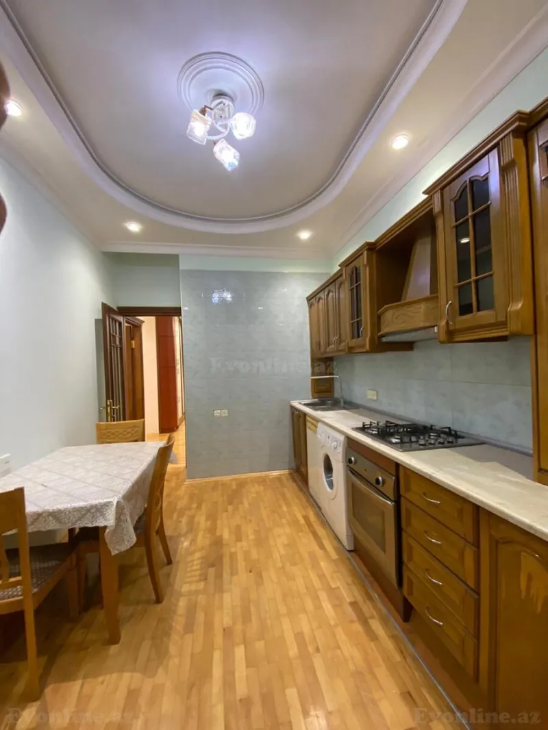 Satılır 3 otaqlı Mənzil Yeni tikili 116 m² Bakı, Nərimanov r — Mənzil, Bakı (8)