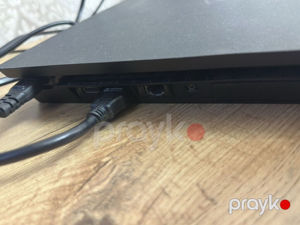 Sony PlayStation 4 Slim oyun konsolu Xüsusiyyətlər: - Modellər — Oyun konsolları, Xırdalan (2)