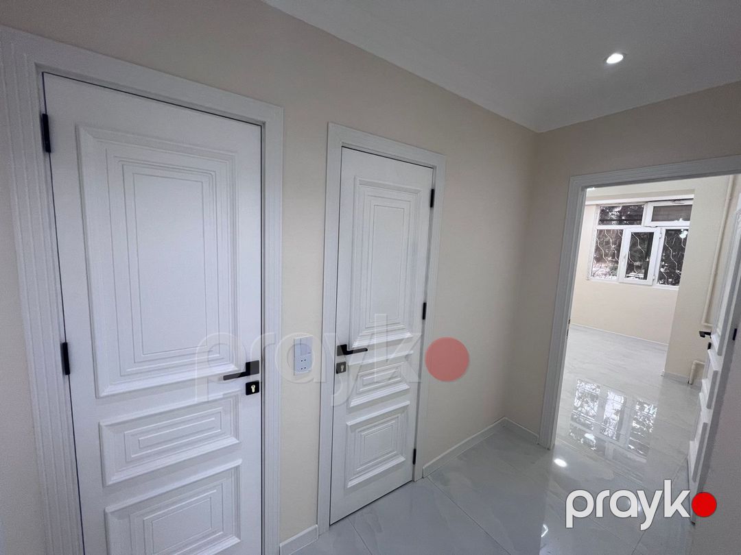 Satılır 4 otaqlı köhnə tikili 100 m² — Mənzil, Bakı (5)