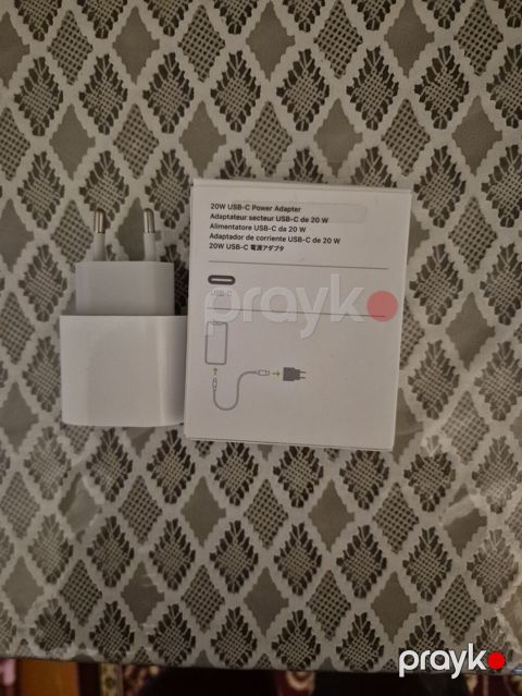 Orginal adapter iphone üçün rəsmi mağazadan alınıb ela vezyetdedir — Gəncə