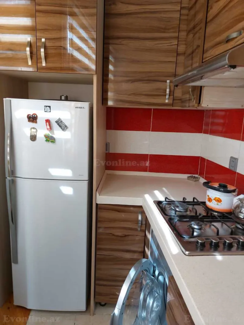 Satılır 3 otaqlı Mənzil Köhnə tikili 45 m² Bakı, Səbail r — Mənzil, Bakı (6)