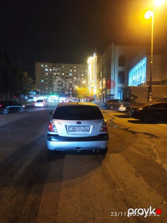 Kia Rio, 1.5 L, 2010 il, 319 000 km — Avtomobillər, Bakı (3)