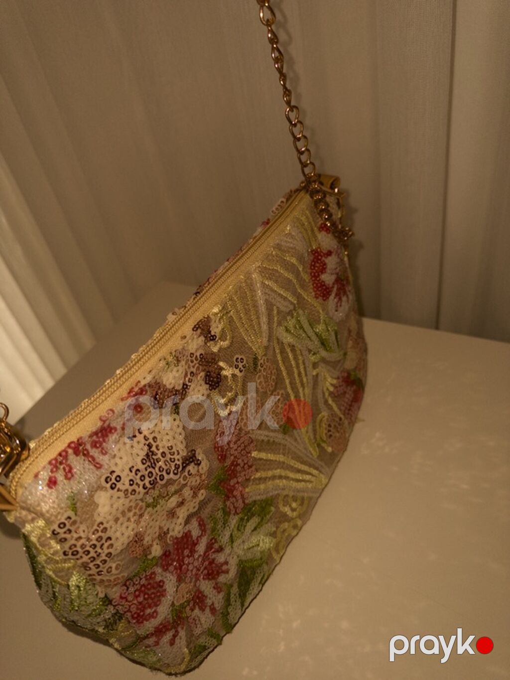 Zəncirli çiyin/klatç çantası – naxışlı və payetli - Dizayn: Krem-bej — Çantalar, çamadanlar, cüzdanlar, Bakı (6)