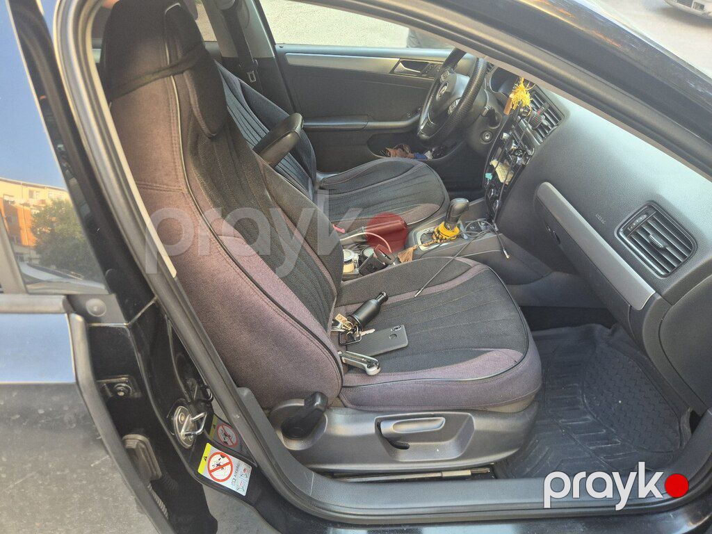 Volkswagen Jetta, 2.0 L, 2014 il, 497 000 km — Avtomobillər, Bakı (9)