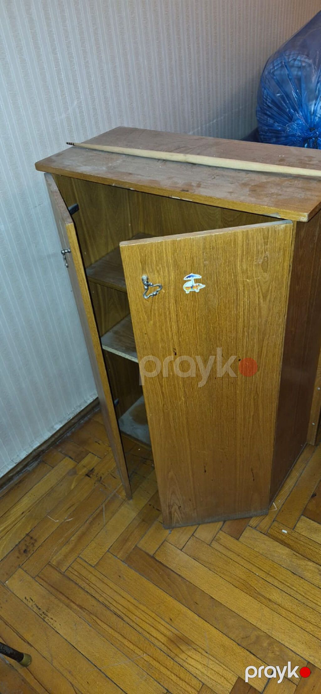 İşlənmiş, 3 qapılı, Siyirməli, Qəhvəyi, Taxta, Açılan, Düz dolab — Şkaflar, Bakı (8)