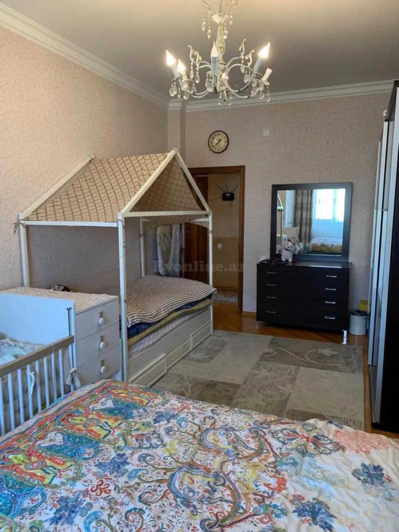 Satılır 3 otaqlı Mənzil Yeni tikili 105 m² Bakı, Nizami r., Neftçilər m., 8-ci kilometr — Mənzil, Bakı (8)