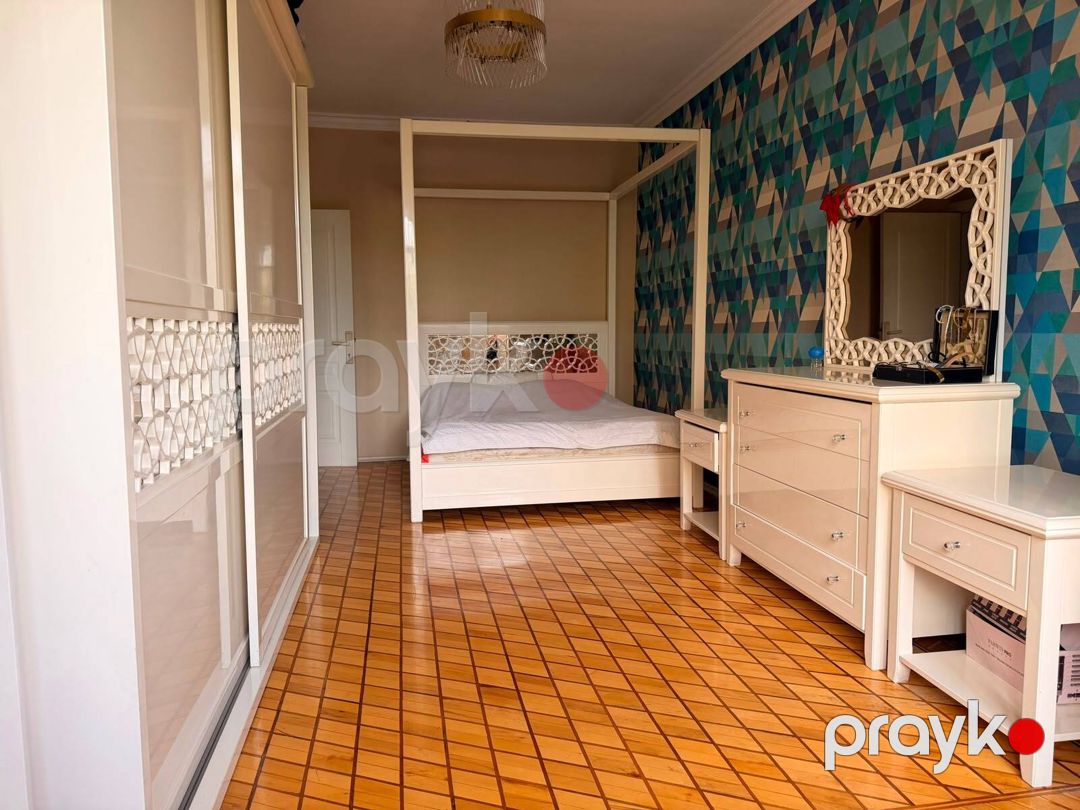 Satılır 4 otaqlı köhnə tikili 111 m² — Mənzil, Bakı (7)
